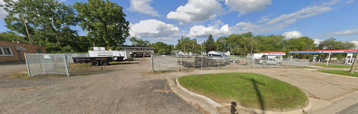 Hollywood Drive-In (Tonys Lounge) - 2022 Street View Of Lot (newer photo)
